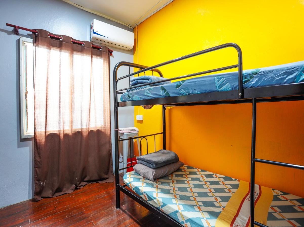 Spot On 90610 Loft Waterfront Hotel Kuching Exterior foto