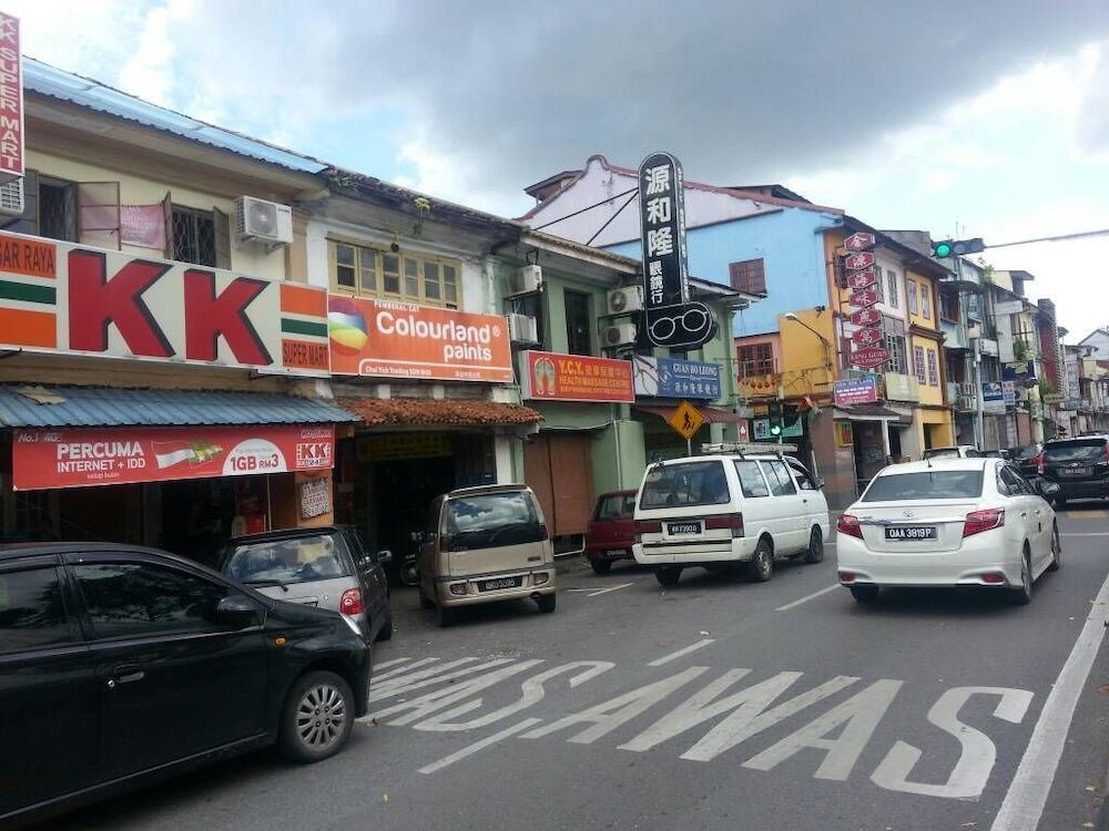 Spot On 90610 Loft Waterfront Hotel Kuching Exterior foto